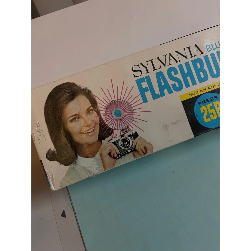 Sylvania Flashbulbs Unisex OS Blue Press 25B 25 Vintage Camera Flash Bulbs